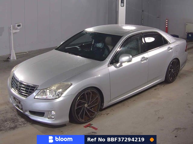 2009 Toyota Crown