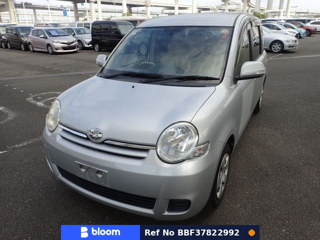 2013 Toyota Sienta