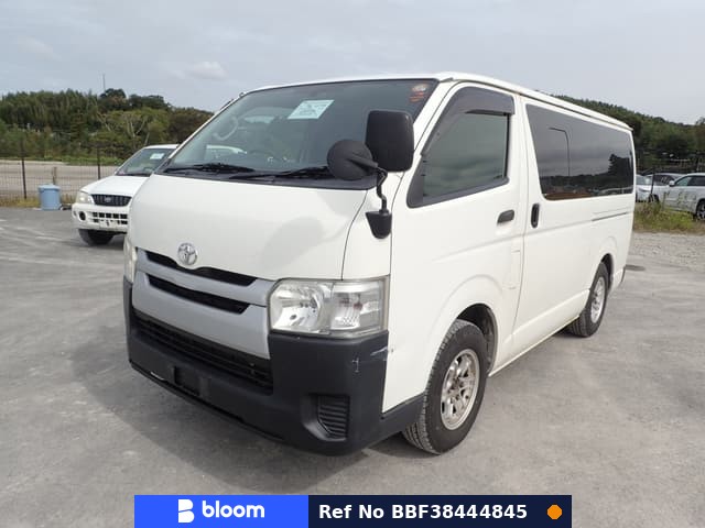 2014 Toyota Regiusace VAN