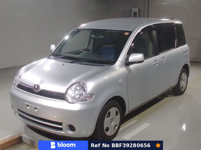 2004 Toyota Sienta