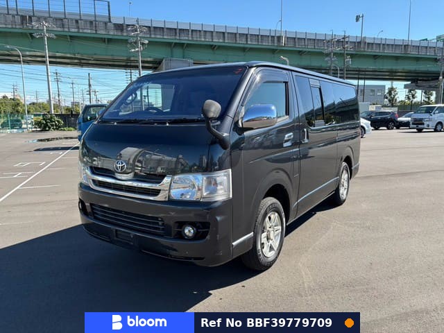 2005 Toyota Hiace VAN