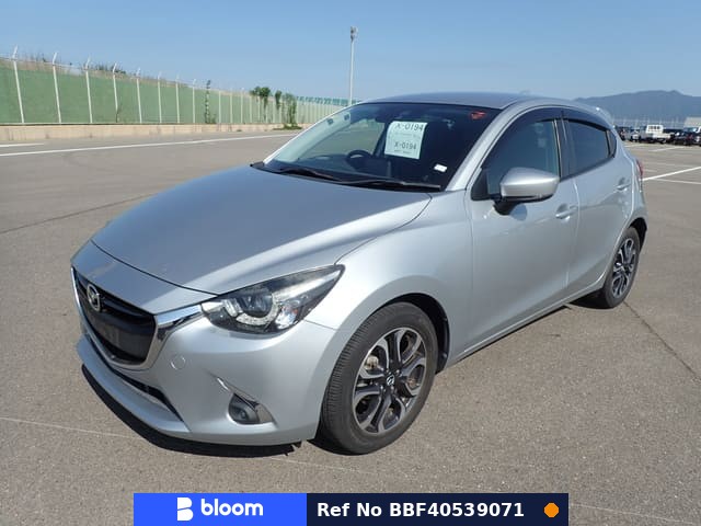 2017 Mazda Demio