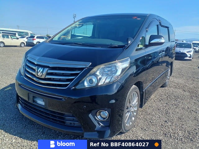 2013 Toyota Alphard