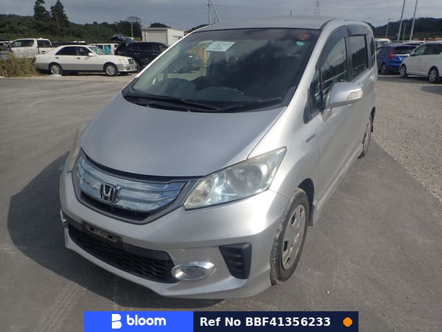 2013 Honda Freed Hybrid