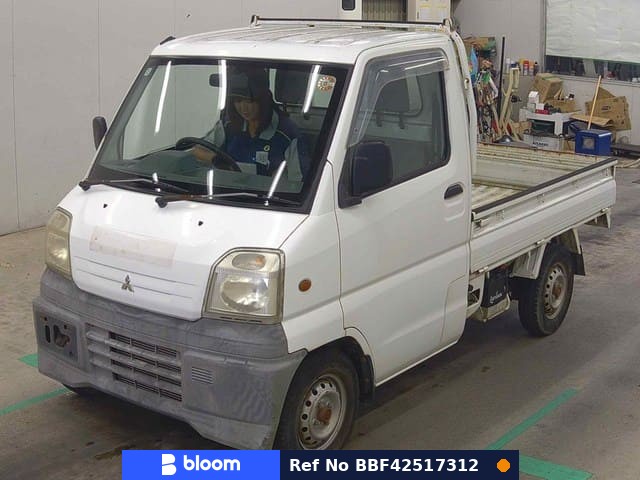 2000 Mitsubishi Minicab Truck