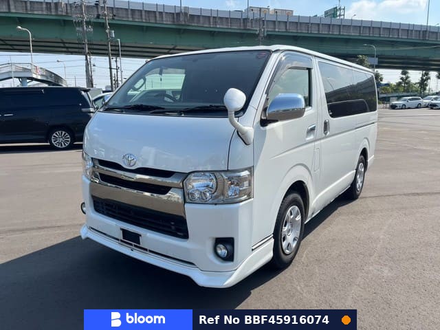 2015 Toyota Regiusace VAN