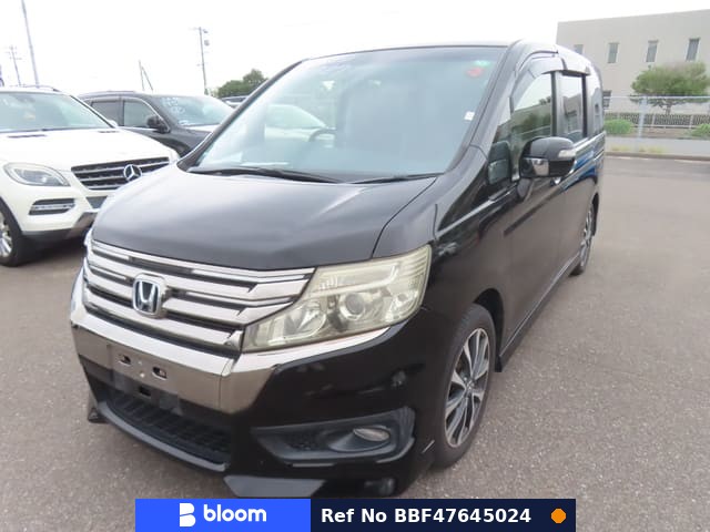 2013 Honda Step WGN
