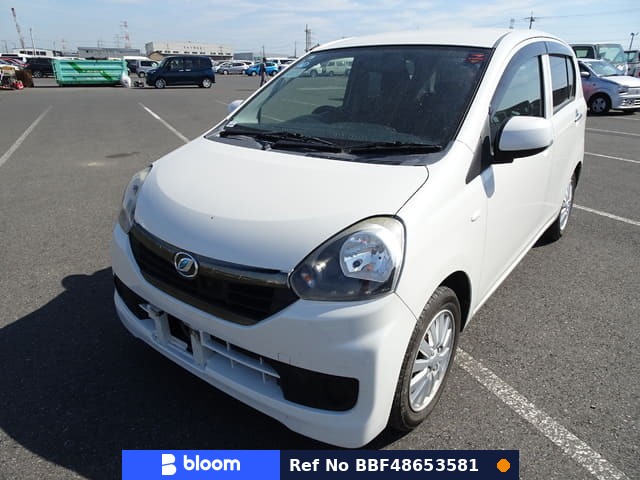 2015 Daihatsu Mira ES