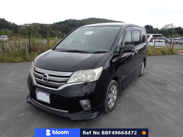 2013 Nissan Serena
