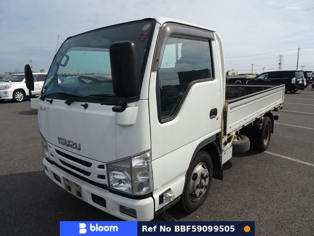 2016 Isuzu ELF Truck