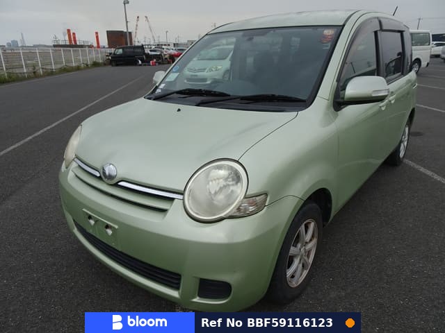2012 Toyota Sienta