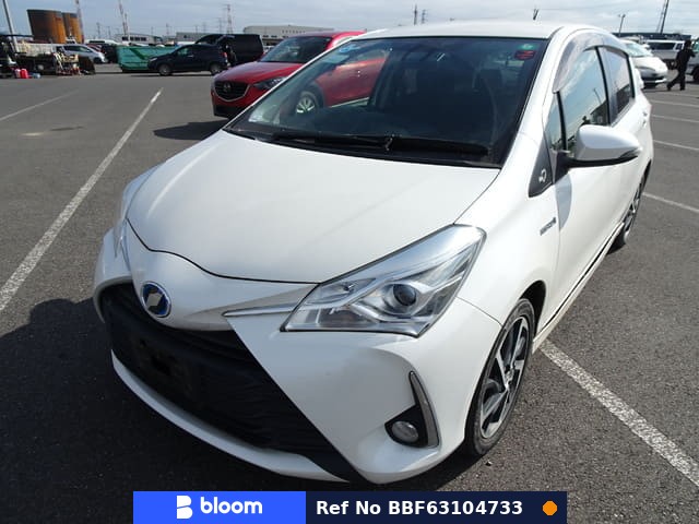 2017 Toyota Vitz Hybrid