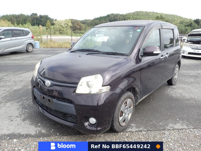 2011 Toyota Sienta