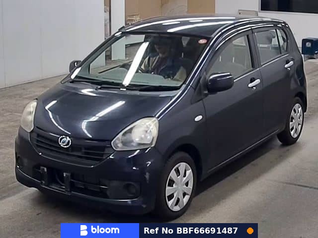 2013 Daihatsu Mira ES