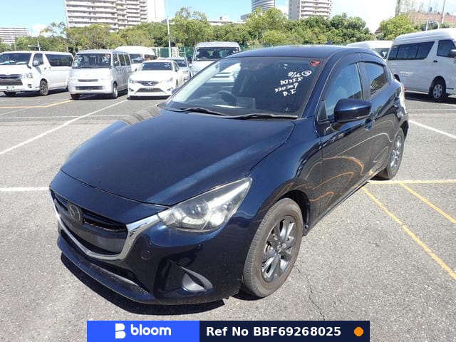 2017 Mazda Demio