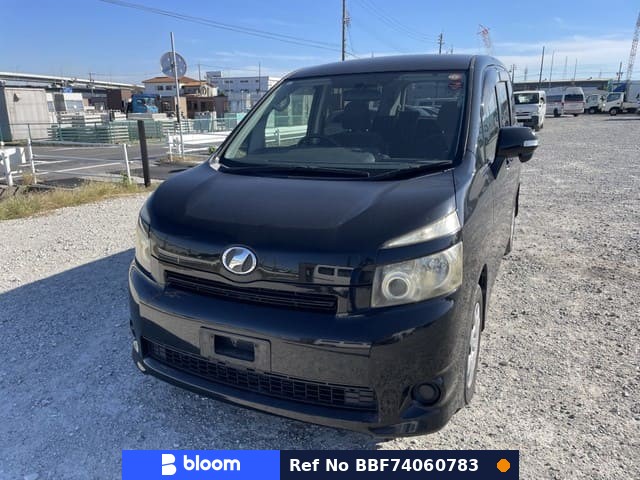 2009 Toyota Voxy