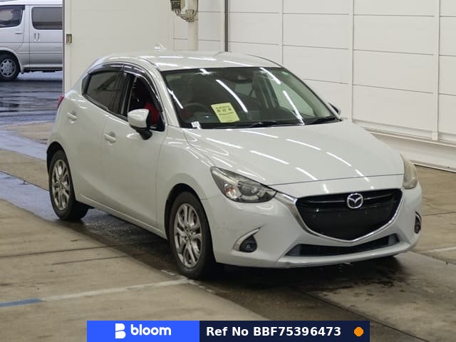 2017 Mazda Demio