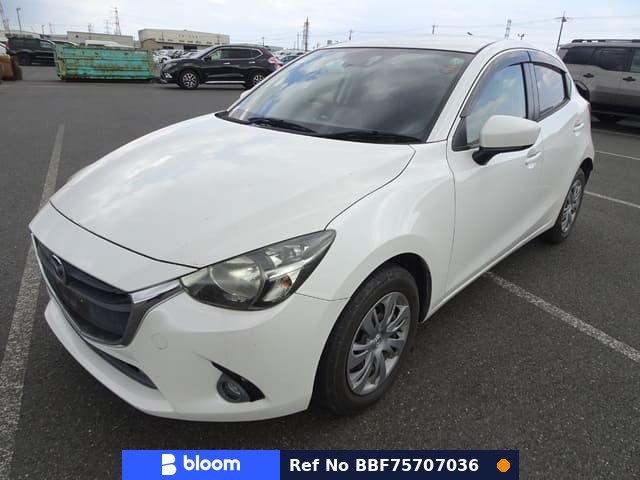 2015 Mazda Demio
