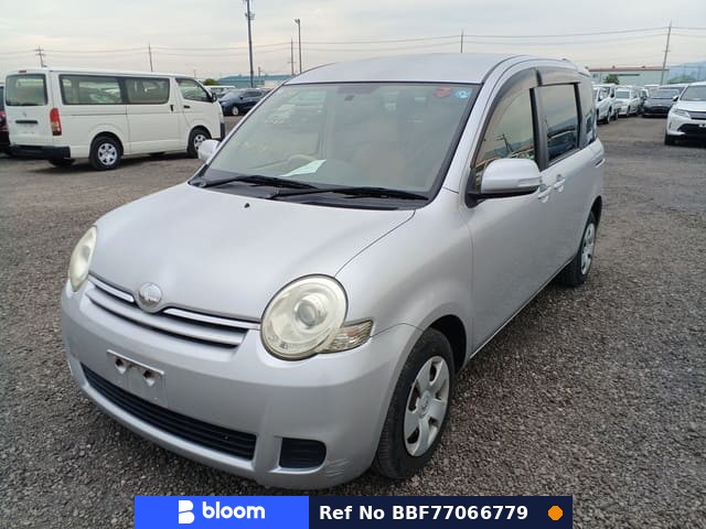 2015 Toyota Sienta