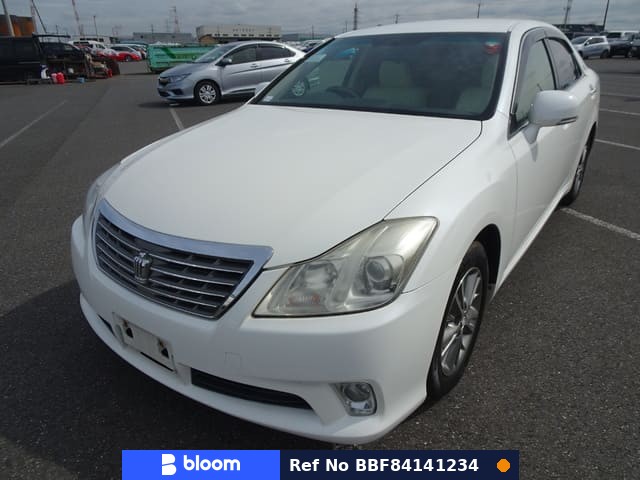2012 Toyota Crown