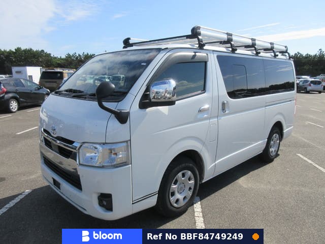 2022 Toyota Hiace VAN