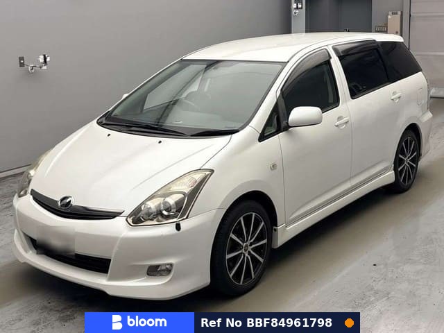 2005 Toyota Wish