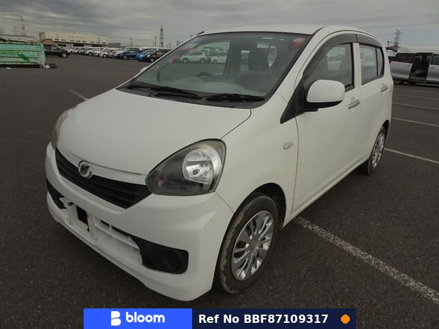 2015 Daihatsu Mira ES