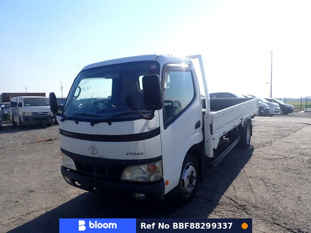 2003 Toyota Dyna Truck