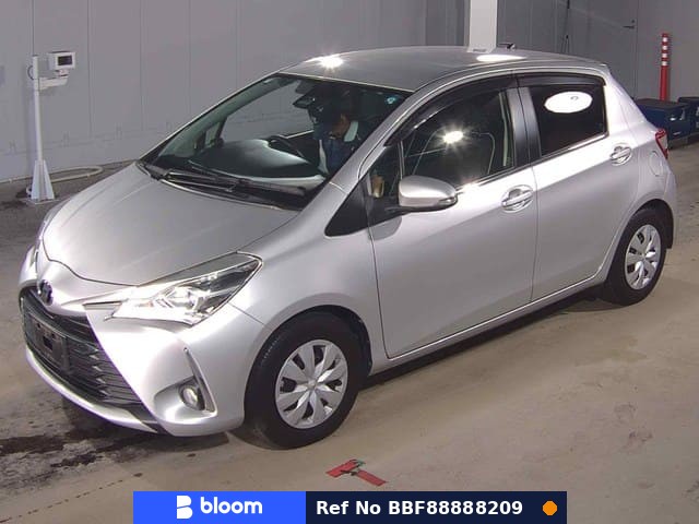 2017 Toyota Vitz