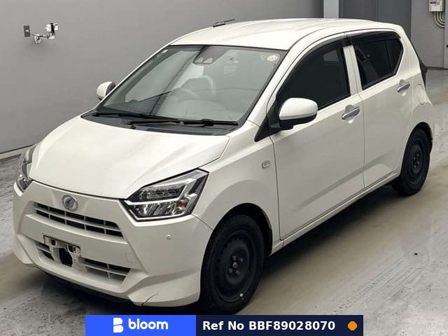 2017 Daihatsu Mira ES