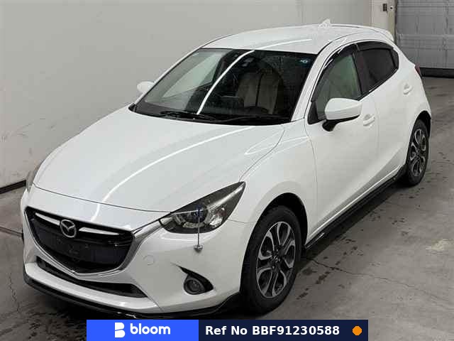 2015 Mazda Demio