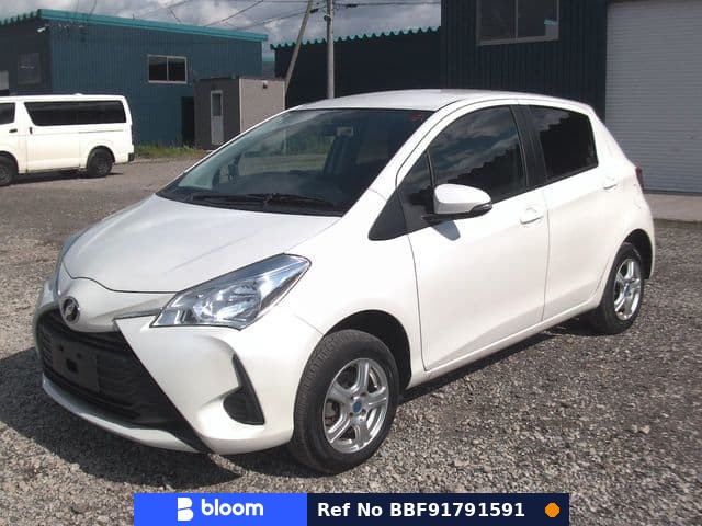 2017 Toyota Vitz