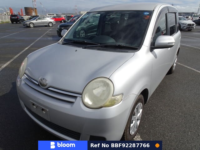 2010 Toyota Sienta