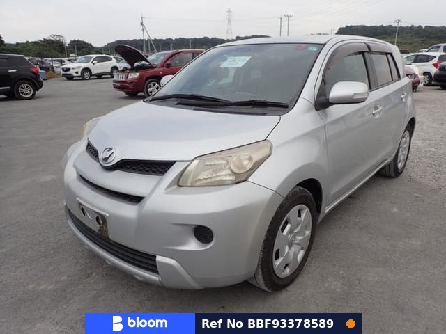 2010 Toyota IST