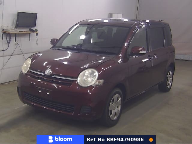 2012 Toyota Sienta