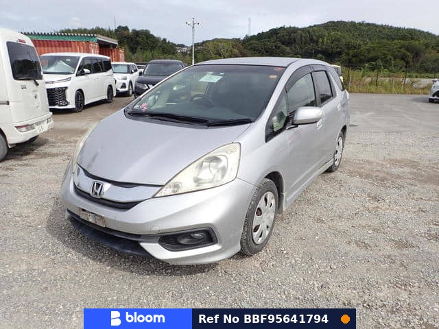 2013 Honda FIT Shuttle