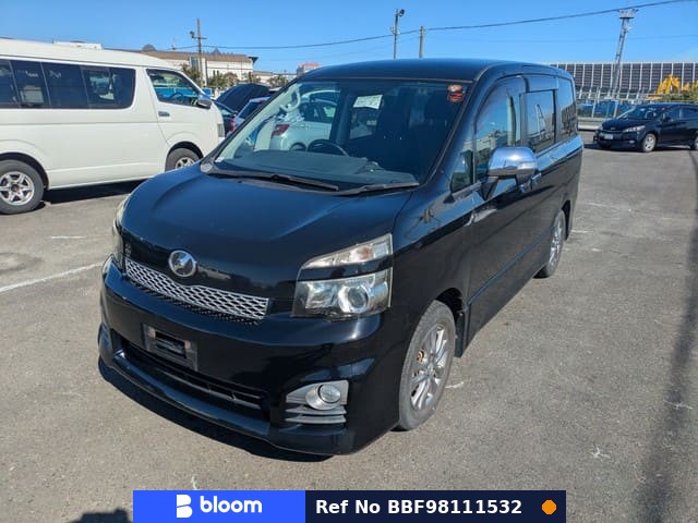 2011 Toyota Voxy
