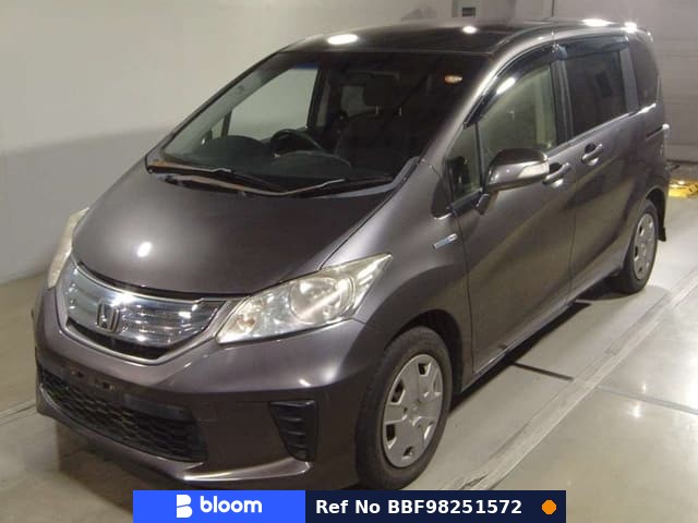 2014 Honda Freed Hybrid
