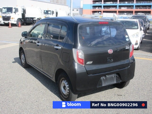 2011 Daihatsu Mira ES