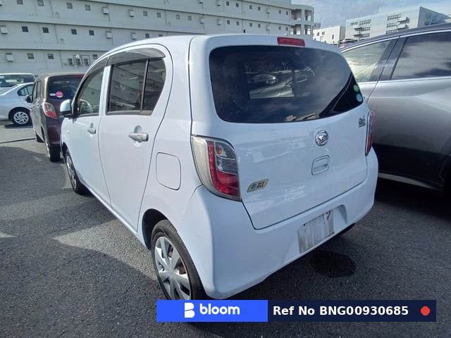 2012 Daihatsu Mira ES