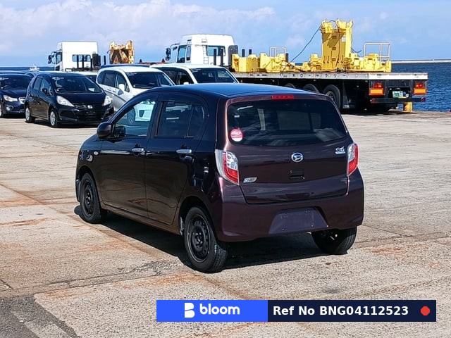 2011 Daihatsu Mira ES