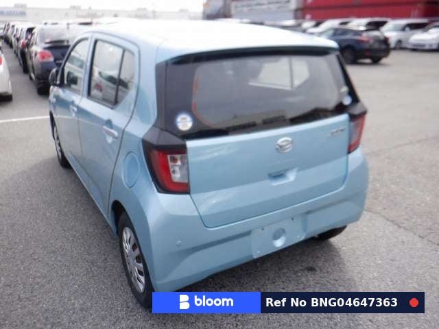 2017 Daihatsu Mira ES