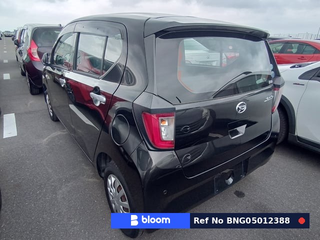 2017 Daihatsu Mira ES