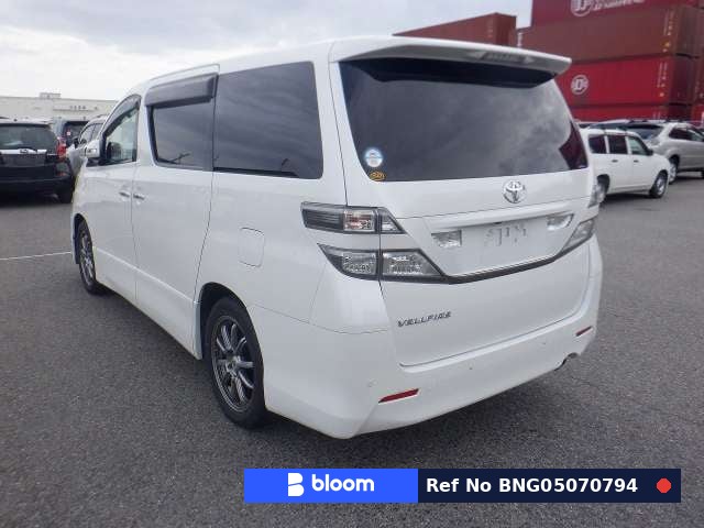 2009 Toyota Vellfire