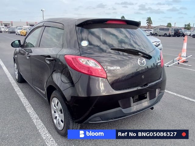 2013 Mazda Demio