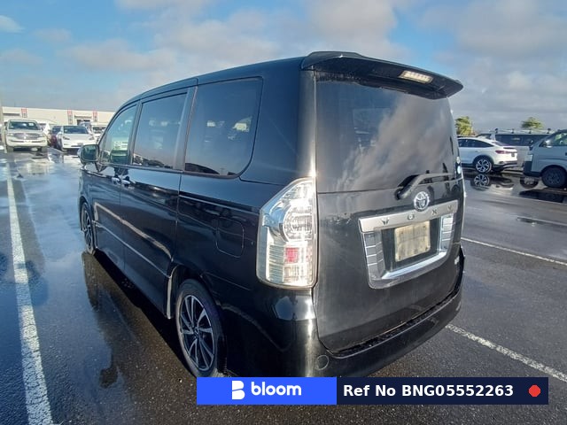 2010 Toyota Voxy