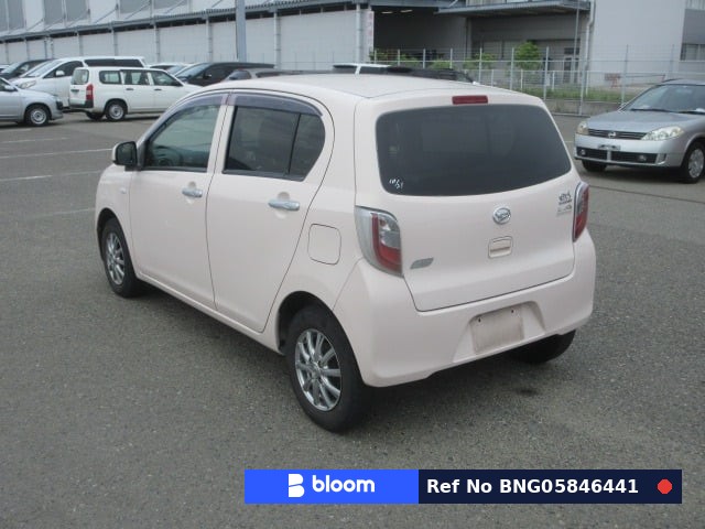 2011 Daihatsu Mira ES