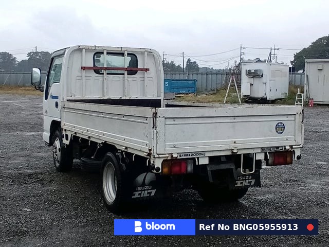 2004 Isuzu ELF Truck
