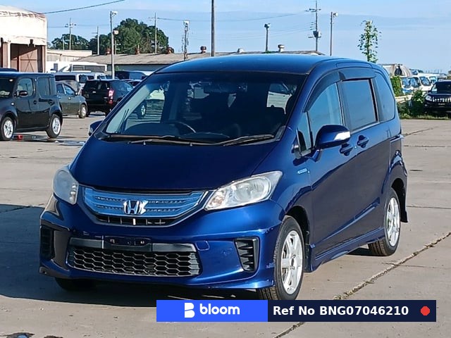 2012 Honda Freed Hybrid
