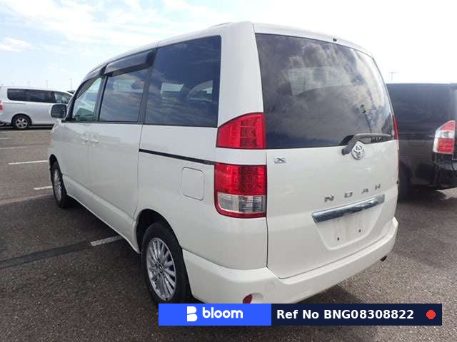 2007 Toyota Noah
